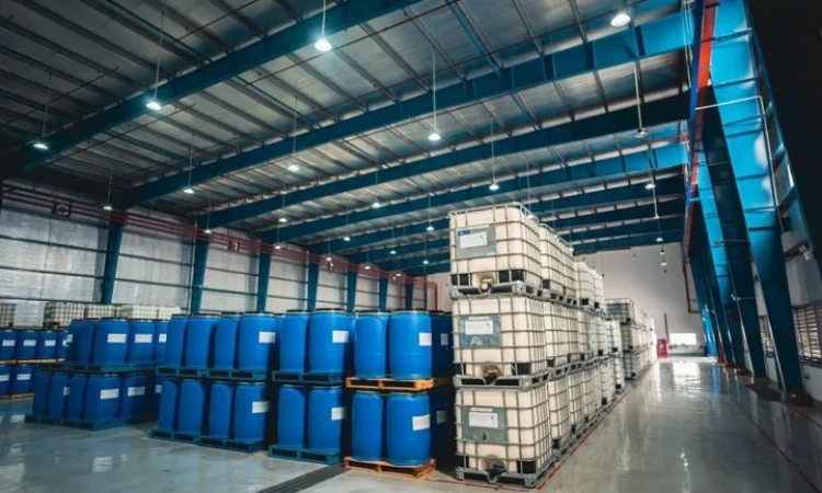 Nhà kho lưu trữ và vận chuyển hàng hóa ( Transas)